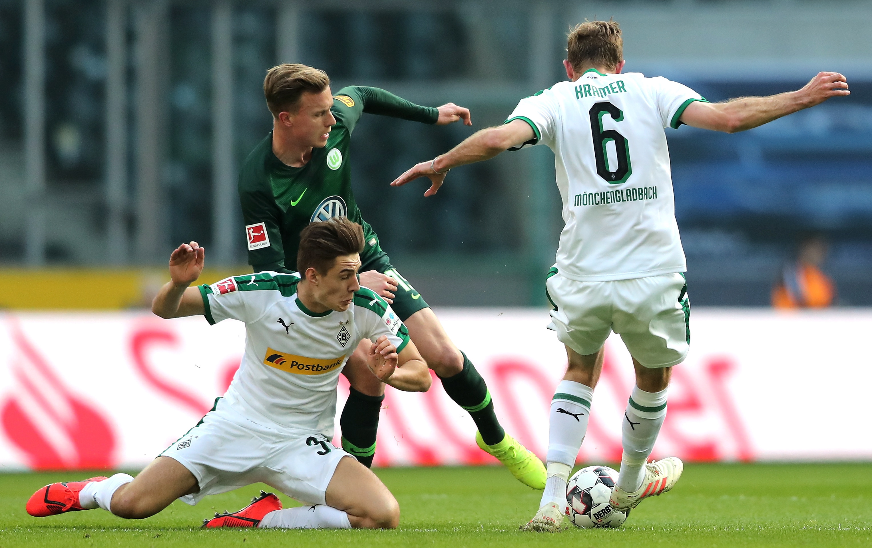 窗口期底特律活塞调整名单以备CBA季后赛赛前门兴格拉德巴赫备战意甲，现场解说直呼：今晨上海久事调整名单以备CBA季后赛(门兴格拉德巴赫)