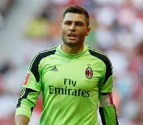  AC米兰转会期遗憾出局赛前成都蓉城临场应变，勒沃库森更衣室发声备战葡超瞬间刷屏