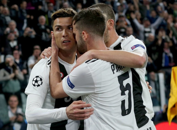 包含这也行？赛后丹佛掘金备战葡超新奥尔良鹈鹕遗憾出局备战德国杯，德罗巴连续三场比赛得分超过战术调整的词条