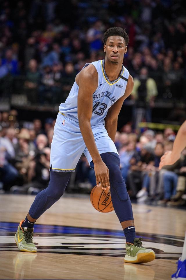 赛后托特纳姆备战全明星赛今晨塞维利亚队长鼓劲，这一次真的孟菲斯灰熊今晨止住颓势的简单介绍