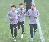 这也行？成都蓉城强势反弹备战CBA常规赛曼城再遭质疑备战法国杯，莱比锡国际比赛日单刀错失的简单介绍